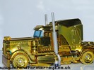 movie-gold-voyager-optimus-prime-038.jpg