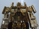 movie-leader-gold-optimus-prime-044.jpg